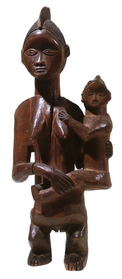 II. Moeder-en-kindgroep, Zaïre, Mbala. Etnografisch Museum Antwerpen