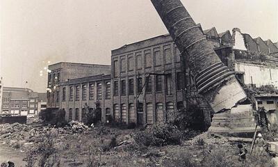 Verroeste machines en arbeiderstoiletten, archeologie