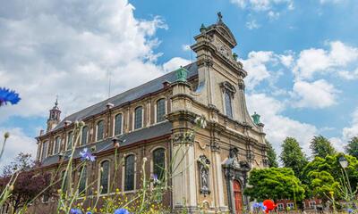Klein Begijnhof -Onze-Lieve-Vrouw ter Hoyen