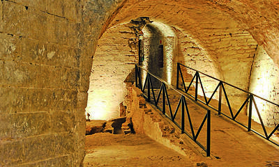 het coudenbergpaleis in brussel - van middeleeuws kasteel tot archeologische site