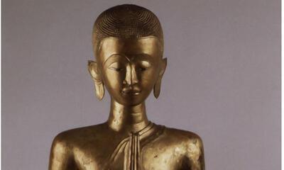 Een boeddhistische monnik (bhiksu), Thailand, 16de-17de eeuw, gelakt en verguld brons, Zuidoost-Azië