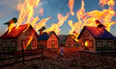 Brian McCarty, Burning Neighborhood, Quartier en flammes Plaine de la Bekaa, Liban 2016 