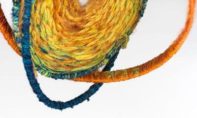 Tapta, Untitled(mobile), 1973, wool, cotton, sisal, camel hair, horsehair, ø 62 cm (PrivateCollection)