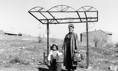 Bus Stops, Erevan-Parakar, Armenia, 2004, gelatin silver print(c) Ursula Schulz-Dornburg