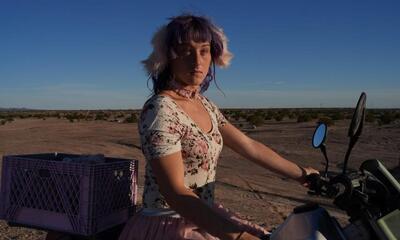 Laura Henno, Barbarella, Slab City (USA), 2024