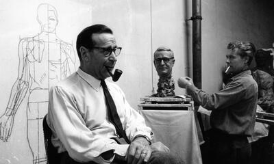 Robert Doisneau, Georges Simenon au musée Grévin, Paris, 4 septembre 1962