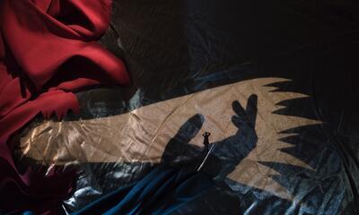 JEANPAULKNOTT ARTWORK JULIAN CERRUTI