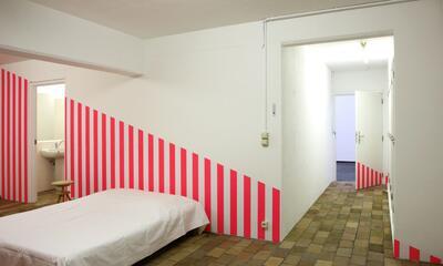 Daniel Buren, Le Décor et son Double, 1986