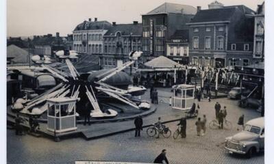 Allee Roelee! Huldiging foorkramers 1957