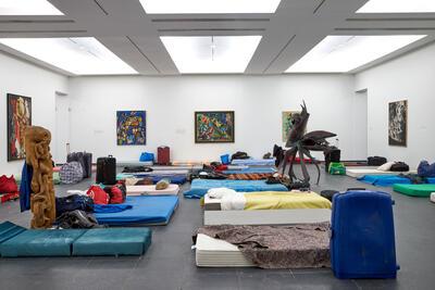 Tentoonstelling Uit de Collectie-Verlust der Mitte, 2017 in het S.M.A.K., samengesteld door curator Christoph Büchel