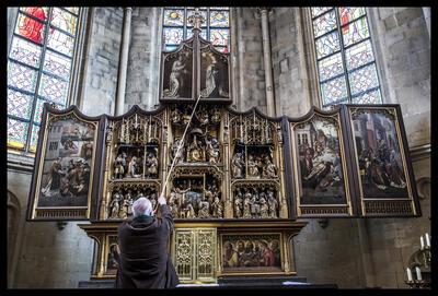 Voor Vlaamse Meesters in Situ open zich het schitterende Mariaretabel (ca. 1525) in de Sint-Laurentiuskerk in Bocholt