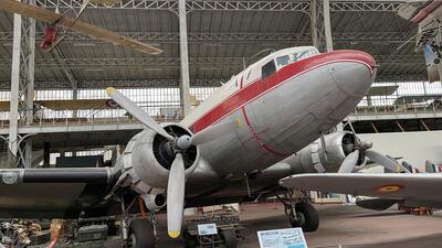 Een Amerikaanse DC-3 Dakota uit 1935 met plaats voor 23 passagiers