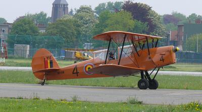 De Stampe & Vertongen SV-4B (OO-EIR), een Topstuk van de Vlaamse Gemeenschap, startklaar