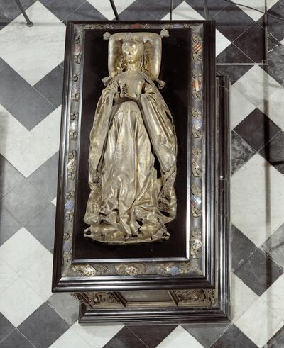 Atelier Renier van Thienen naar Jan I of II Borman, Grafbeeld van Maria van Bourgondië, circa 1490-1498, brons en koperlegering, 260 x 135 x 135 cm ONZE-LIEVE-VROUWEKERK, BRUGGE