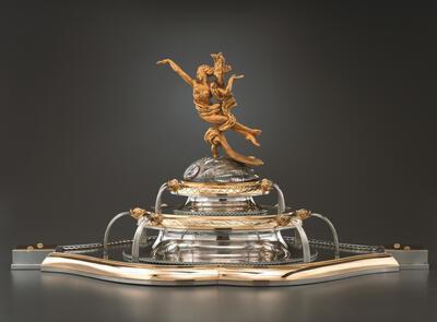 Wolfers Frères, tafelmiddenstuk Ondine, 1958, Brussel, zilver, spiegelglas, brons, schelp en vergulding Permanente bruikleen van de Koning Boudewijnstichting Foto: Hughes Dubois