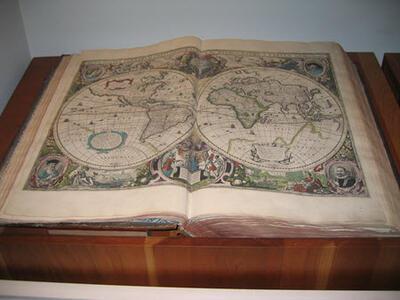 MAP-Mercator