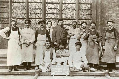 “De Metsers van Onze Lieve Vrouwekerk, 21 augustus 1895”, Antwerpen, Architectuurarchief Provincie Antwerpen, Onze-Lieve-Vrouwekathedraal,