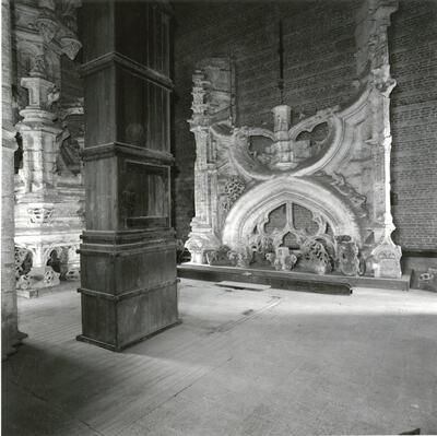 Onze-Lieve-Vrouwekathedraal, De gipsafgietsels van de decoratieve elementen van de kathedraaltoren, gemaakt ter voorbereiding van de restau- ratie door Emiel Van Averbeke in 1923 ANTWERPEN, ARCHITECTUURARCHIEF PROVINCIE ANTWERPEN 