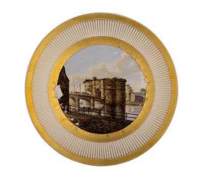 Porseleinen borden met gezichten op het koninkrijk: De poort van Amercœur in Luik, F. Faber, 1819-1821, Koninklijke Verzamelingen Den Haag, Nederlanden