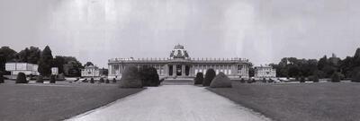 Zicht op het museum vanuit de Franse tuin, Museum voor Midden-Afrika,