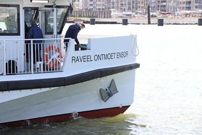 Raveel ontmoet Ensor