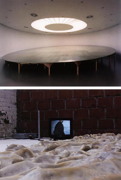 Dimitri Vangrunderbeek, Groene schijf, MuHKA, 2002, grenen en polyspan, Philip Van lsacker, In de beweging van de tijd, 2008, diverse materialen en media, sculptuur,