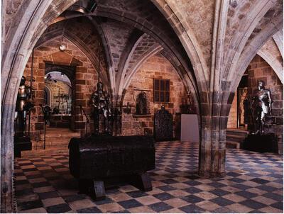 De gotische kelder van het Schepenhuys uit 1320: sierlijk, elegant en verfijnd, Diest,