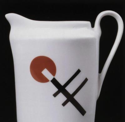 Marce/-Mouis Baugniet, servies, 1993 naar een ontwerp uit de jaren 1930 Porselein, art nouveau,