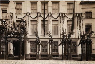 Het Huis De Beuckelaer aan de Minderbroedersrui in 1912. Hier vond het Museum van de Vlaamsche Letterkunde onderdak. AMVC -Letterenhuis, schrijvershuizen,