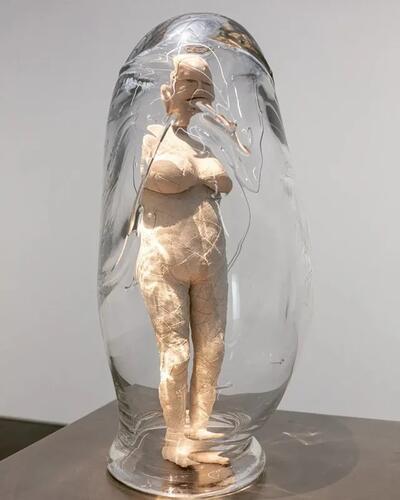 Louise Bourgois, Standing Figures, Expo  Splendid Isolation S.M.A.K.