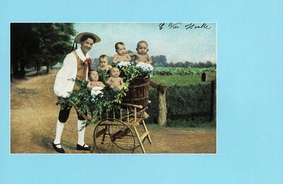Huis van Alijn, Kinderbrenger, postkaart, begin twintigste eeuw