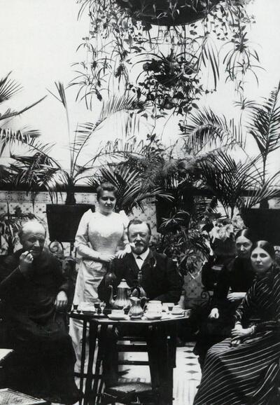 Gezelle in de veranda bij de Kortrijkse familie Camille Vercruysse, ca. 1898
