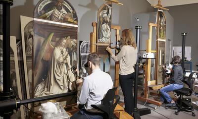 Lam Gods, Het restauratieatelier in het Museum voor Schone Kunsten, Gent 