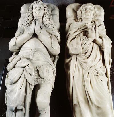 Grafmonument Gilles Othon en zijn tweede echtgenote Jacqueline de Lalaing, ca. 1672-1677, marmer. Trazegnies, Sint-Martinuskerk.  Lucas Faydherbe