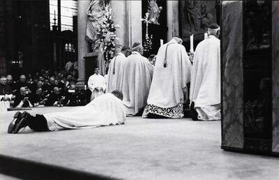 De bisschopswijding van Monseigneur Arthur Luysterman. Sint-Baafskathedraal