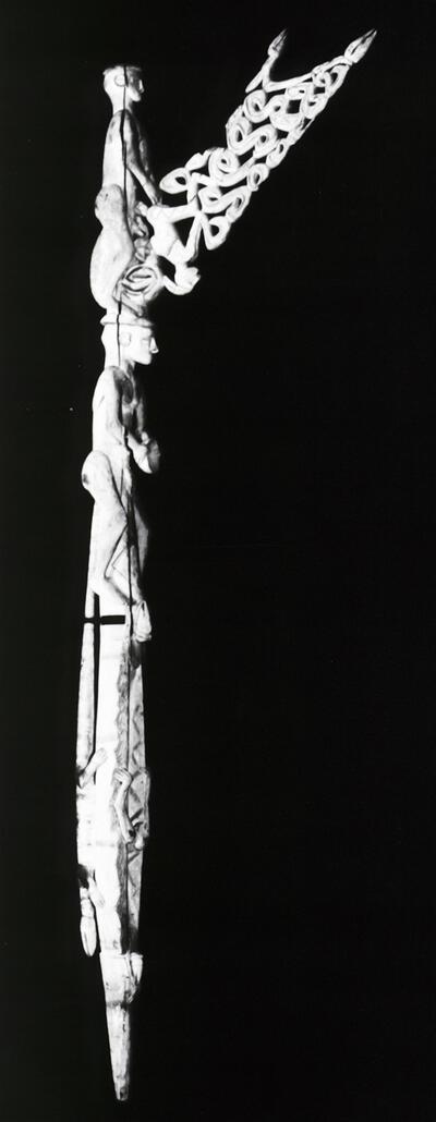 8. Voorouderherdenkingspaal (bis). Indonesië, lrian Jaya(West-Nieuw-Guinea), Asmat. Etnografisch Museum Antwerpen