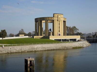 Westfront