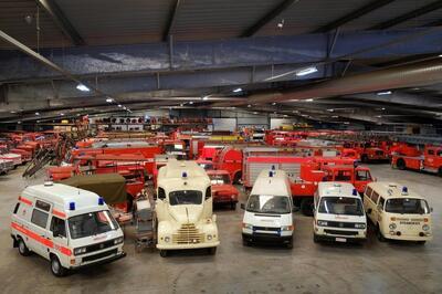 Brandweerdepot Weelde - De voertuigencollectie