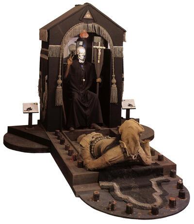 Camiel van Breedam (1936), Handelingen XXVI, 24 "Ge raaskalt, Paulus; uw grote geleerdheid maakt u waanzinnig". Assemblage in België