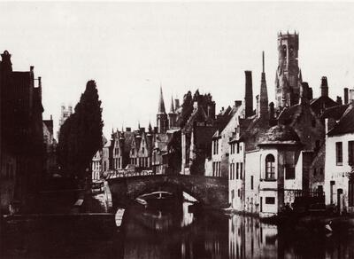 Jan-Frans Michiels (België, Pruisen, 1823-1887), Brugge, de Groenerei en de Paardenbrug, op de achtergrond de toren van het Belfort, 1848. Fotografie