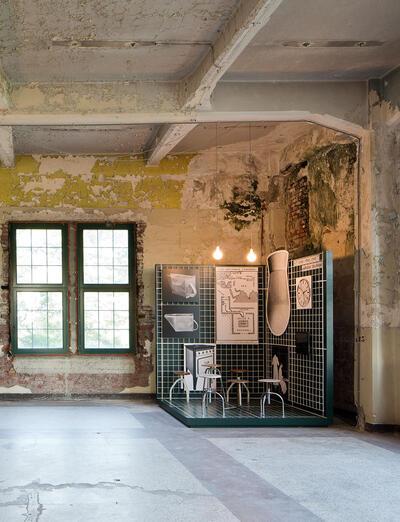 Aglaia Konrad, PREFAB. In between spaces, FelixArt