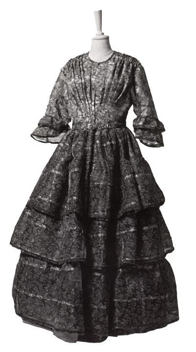 Namiddagjapon. Omstreeks 1840-1850. Mode