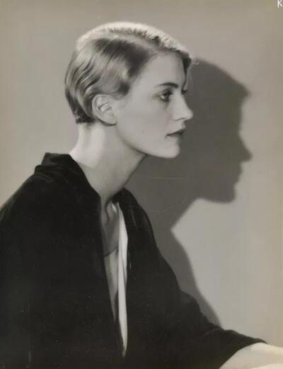 Fotografe Lee Miller: surrealisme, mode en stille oorlogsgruwel