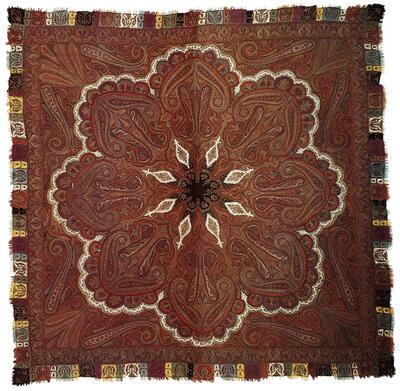 Wollen kasjmiersjaal. Omstreeks 1860-1870. Mode