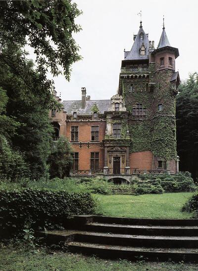 Charle-Albert (1825-1889). Vlaams Huis, Charle-Albertlaan 7, Watermaal-Bosvoorde. 1869.Een straat volgens de regelen der kunst.