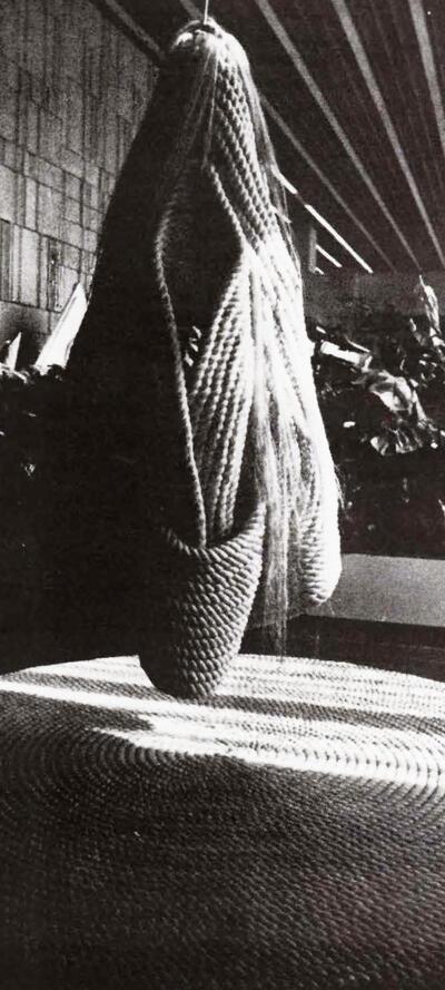 Tapta (1926-1997). Cocon. 1973. Textielkunst