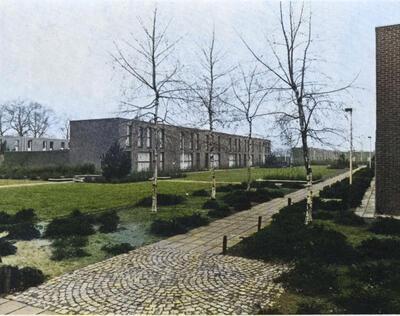 Atelier Vanhout en Schellekens, Neefs en Wauters. Parkwijk.  Sociale Woningbouw voor de Turnhoutse Maatschappij voor de Huisvesting. Steenweg op Tielen, Oud-Turnhout. 1962  baksteen. Braem
