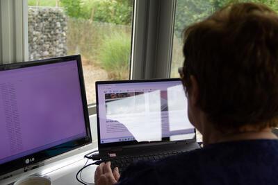 OKV-archief integraal online – Een gesprek met Chris Andries