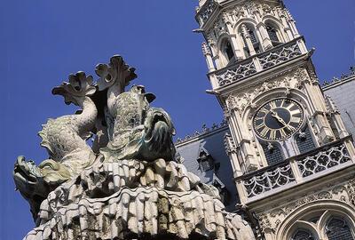 Steenrijk stadhuis Oudenaarde