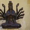 Avalokitesvara, boeddhistische godheid, Noord-­Viëtnam, 18de eeuw, gelakt hout,